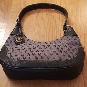 Dooney and Bourke shoulder bag